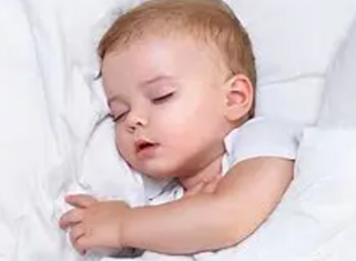 小婴儿 AI 生成的内容可能不正确。